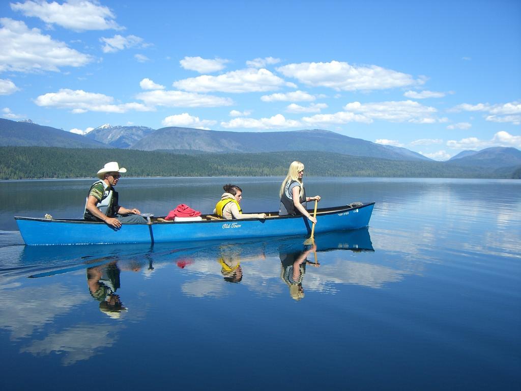Wells Gray Guest Ranch Hotel Clearwater Buitenkant foto
