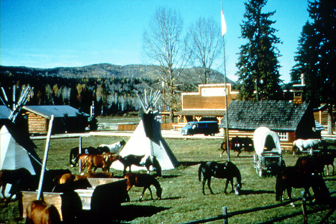 Wells Gray Guest Ranch Hotel Clearwater Buitenkant foto